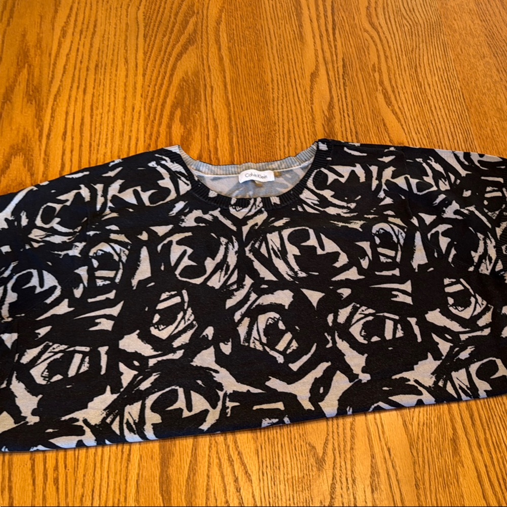 Calvin Klein Collection Black and Gray Sweater